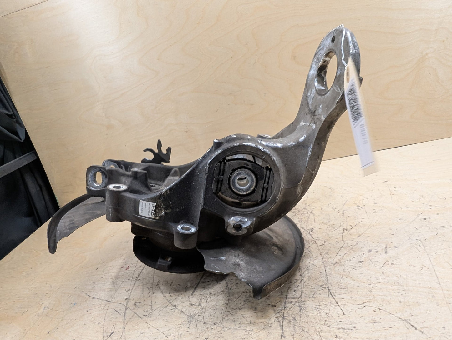 2011-2017 Audi RS5 8T Rear Right Passenger Spindle Knuckle w/ Bearing 8K0505432AS OEM