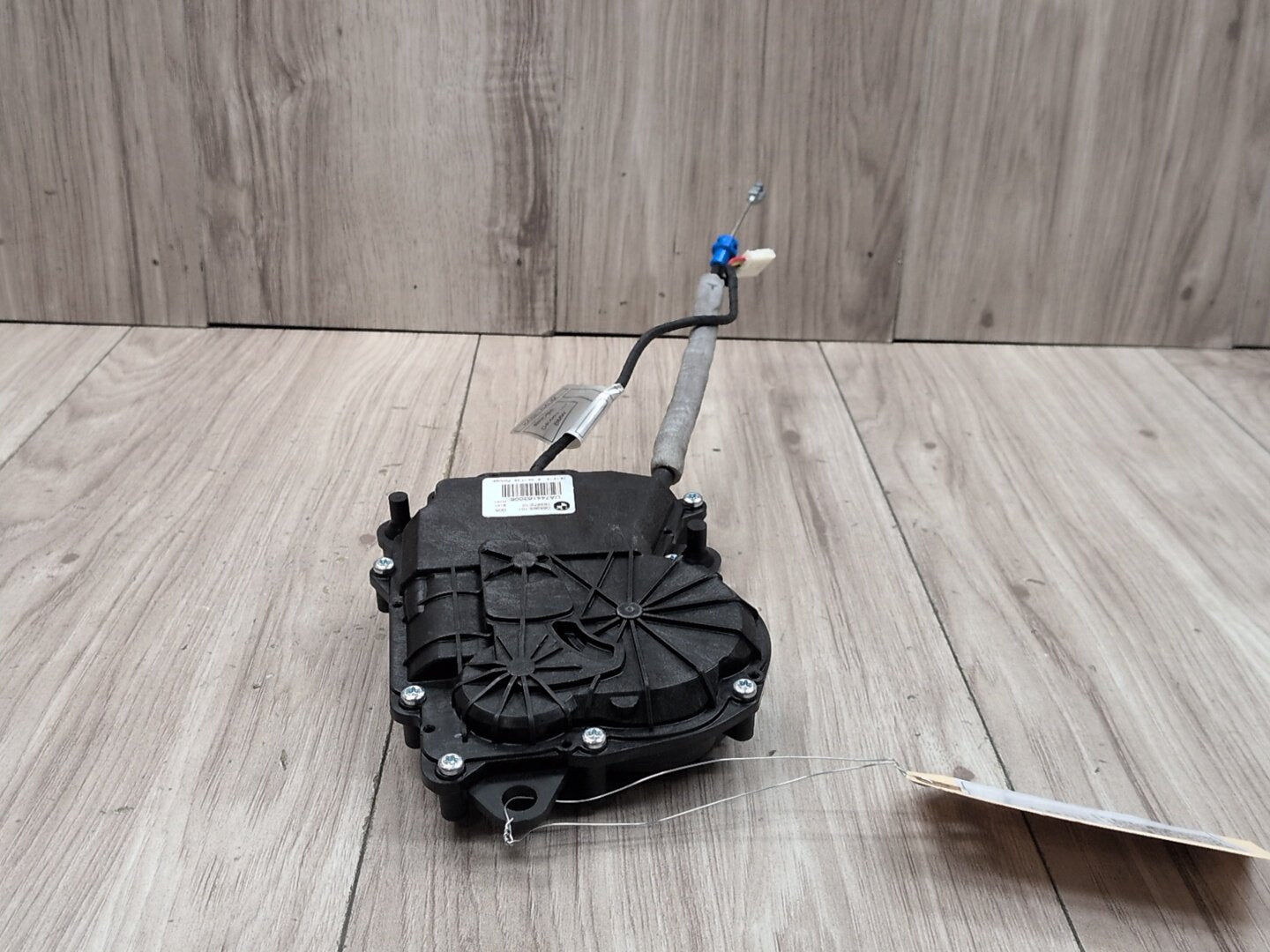 2019 - 2026 BMW X5 G05 Liftgate Trunk Lid Liftgate Lock Latch Actuator 7441630 N63B44M3