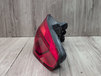 17-20 OEM BMW F90 G30 530 540 M550 M5 Rear Passenger Side Outer Tail Light