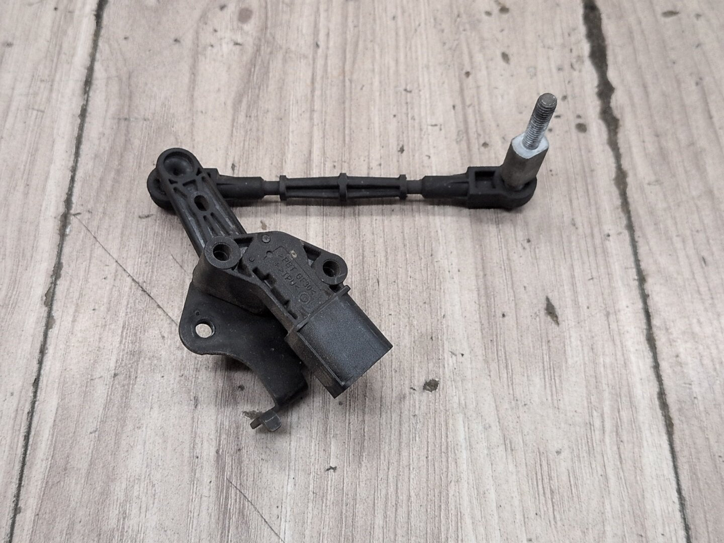 2018-2023 Audi S4 B9 Suspension Height Level Sensor 4M0907503