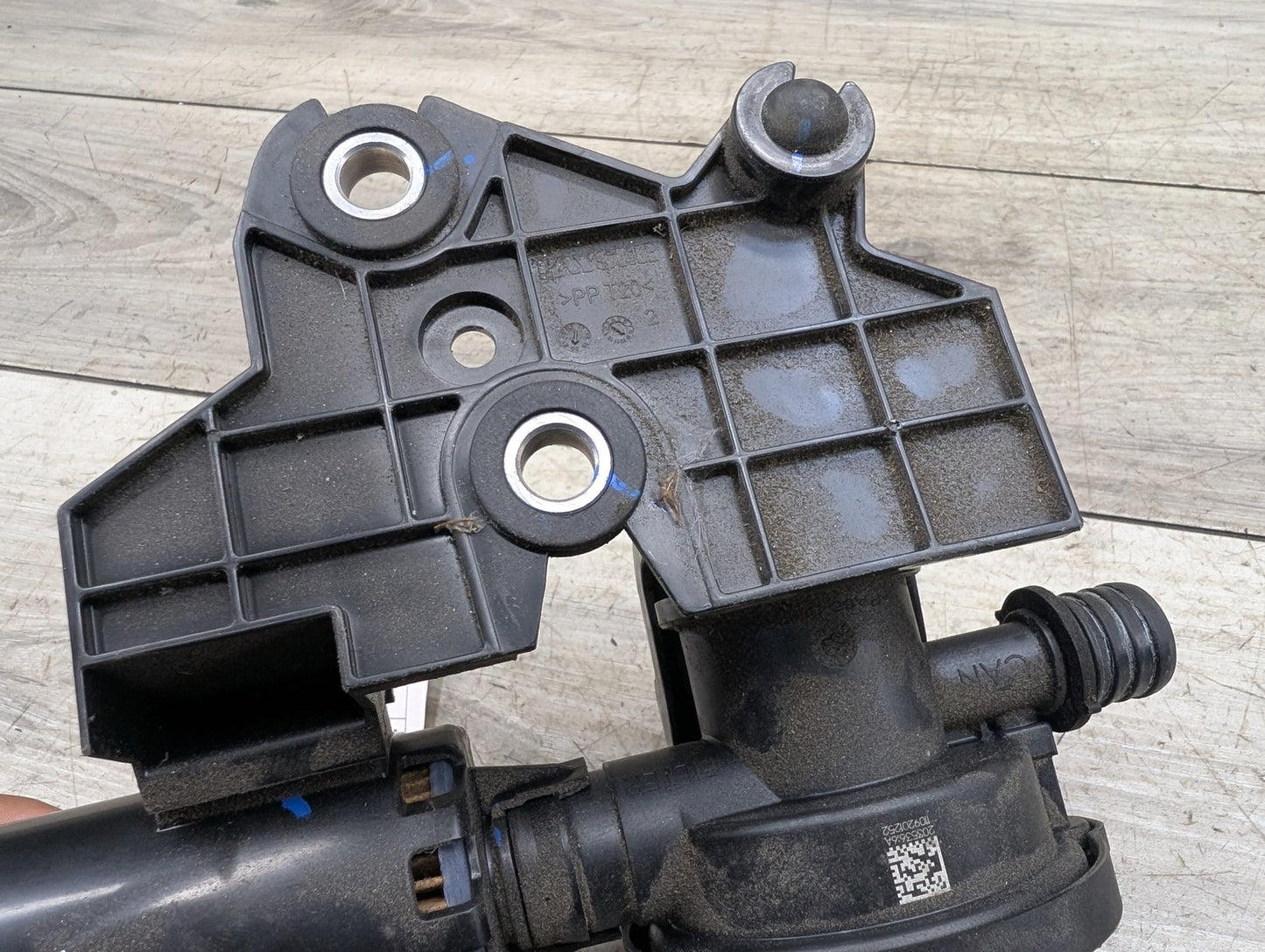 2019-2026 BMW X5 G05 Fuel Vapor Charcoal Canister 7439919