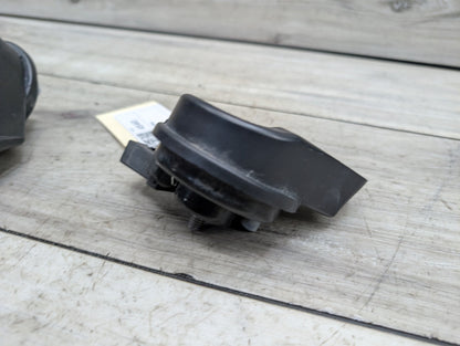 2008 - 2017 Audi S5 8T Alarm Horns SET 8T0951223