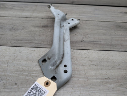 2009 - 2017 Audi Q5 8R Front Left Driver Fender Bracket 8R0821135 EA888