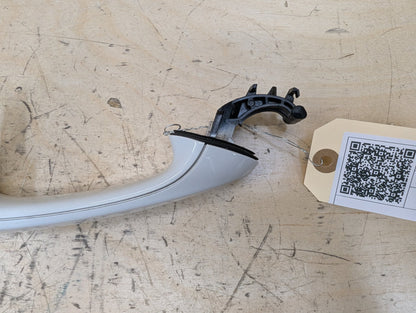 2019-2026 BMW 330i G20 Front or Rear Right Passenger Exterior Door Handle 9491458 OEM