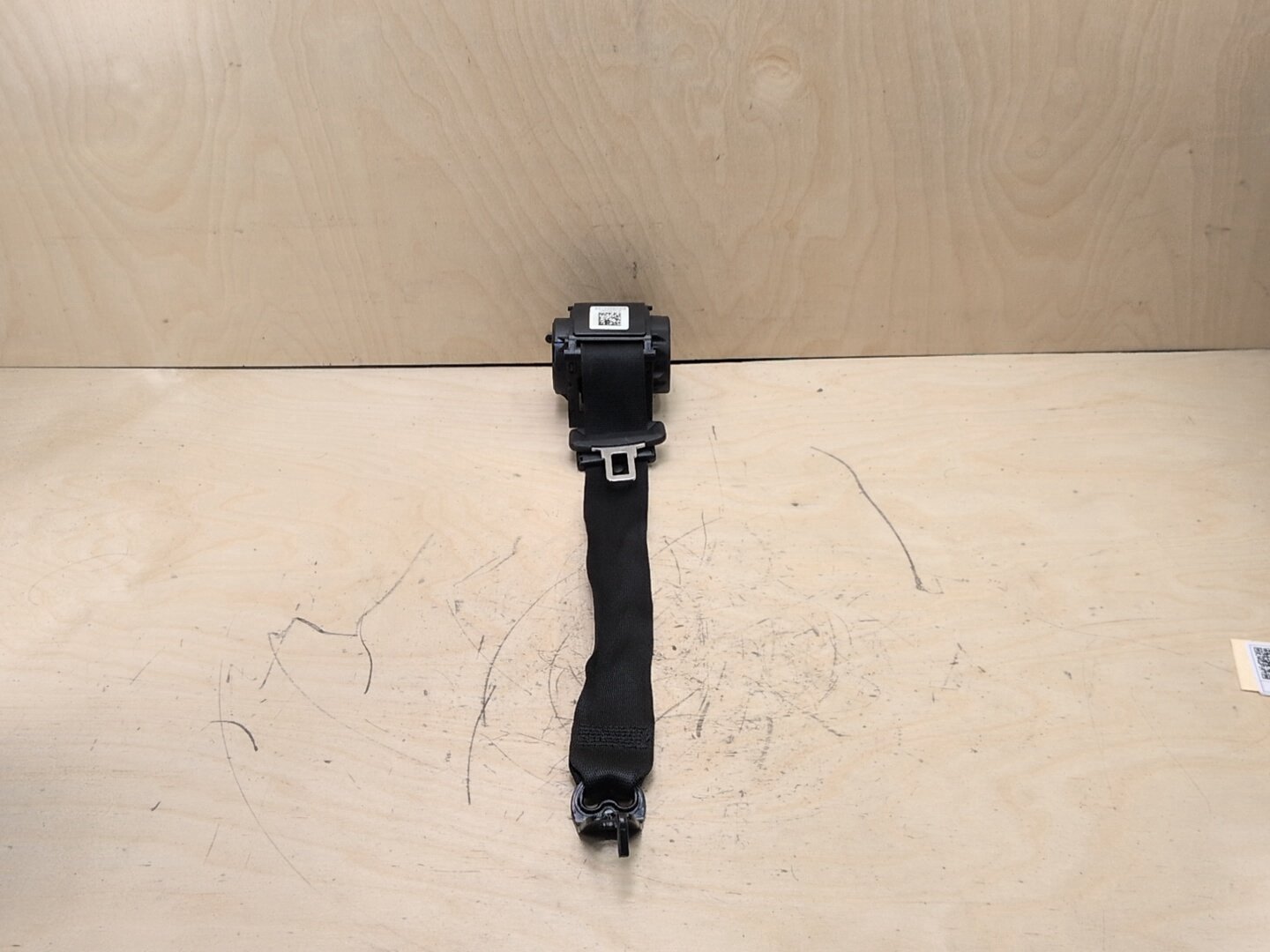 OEM BMW G11 G12 740 750 M760 B7 Rear Center Middle Seat Belt Retractor Black
