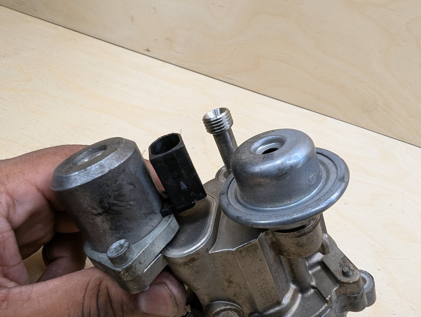 07-13 OEM BMW E60 E82 E90 E92 F10 HPFP High Pressure Fuel Pump Engine N54 N55