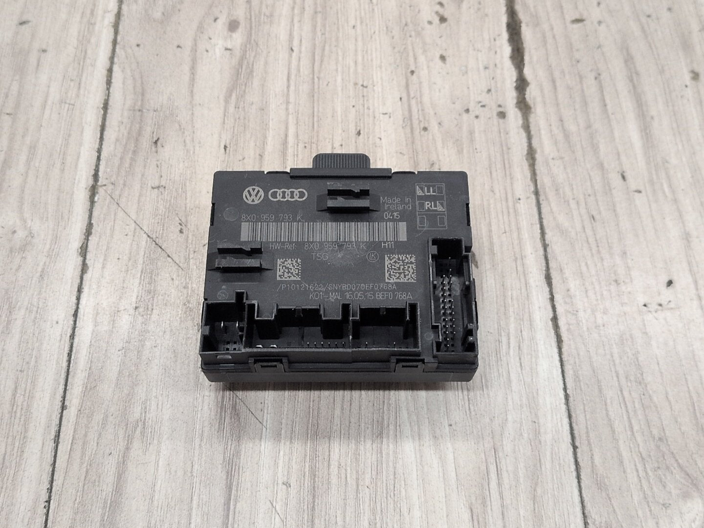 15-18 OEM Audi Q3 Front Left Driver Side Door Window Control Module