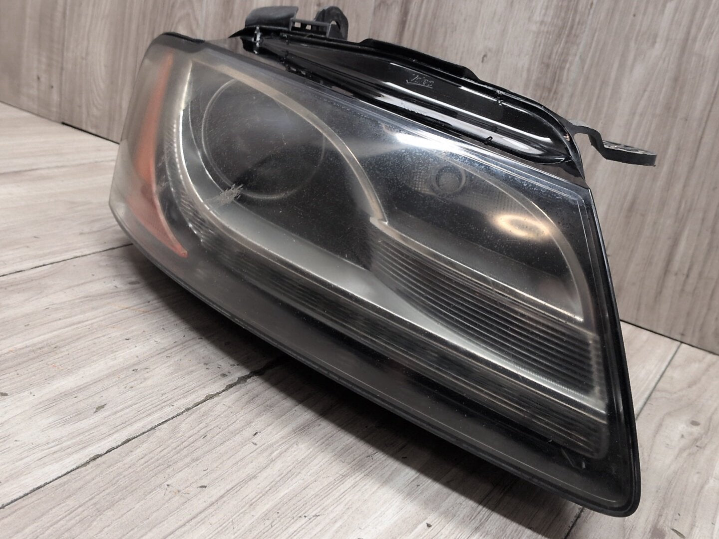 08-12 OEM Audi A5 S5 Front Right Passenger Xenon Headlight w Modules 8T0941004AM