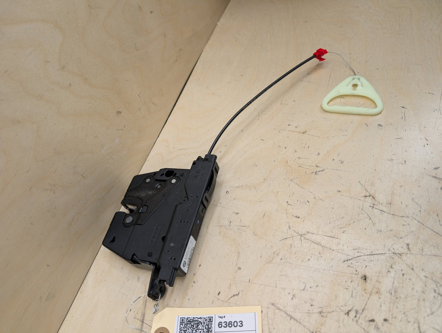 OEM BMW F06 F10 F13 F30 F32 F80 F82 Rear Trunk Lid Latch Lock Opener Actuator