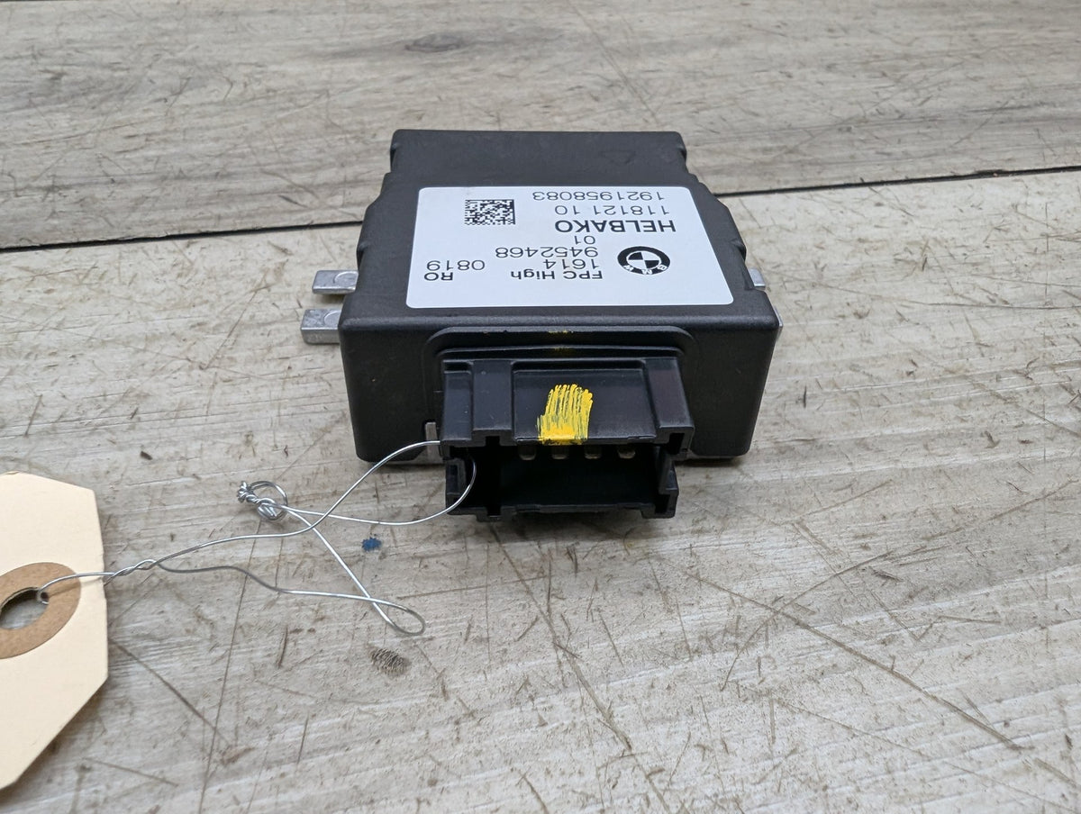 17-24 OEM BMW G01 G05 G12 G20 G22 G42 G30 G80 G82 Fuel Pump Control Module Unit