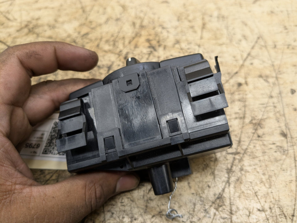 2008-2013 BMW 135i E88 Headlamp Switch 6938865 OEM