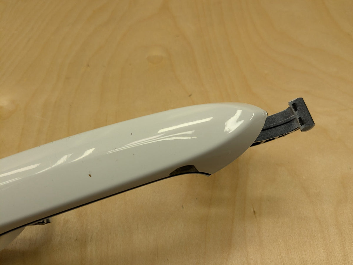 2018-2025 BMW X3 G01 Right Passenger Door Handle w/ Comfort Access 9491458 OEM