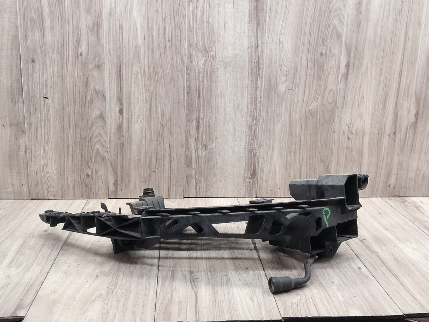 2015-2018 Audi Q3 8U Right Passenger Headlight Bracket 8U0805608A