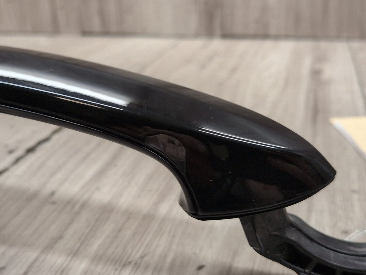 2018-2024 BMW X3 G01 Front or Rear Right Passenger Exterior Door Handle w/ Comfort Access 8492022 OEM
