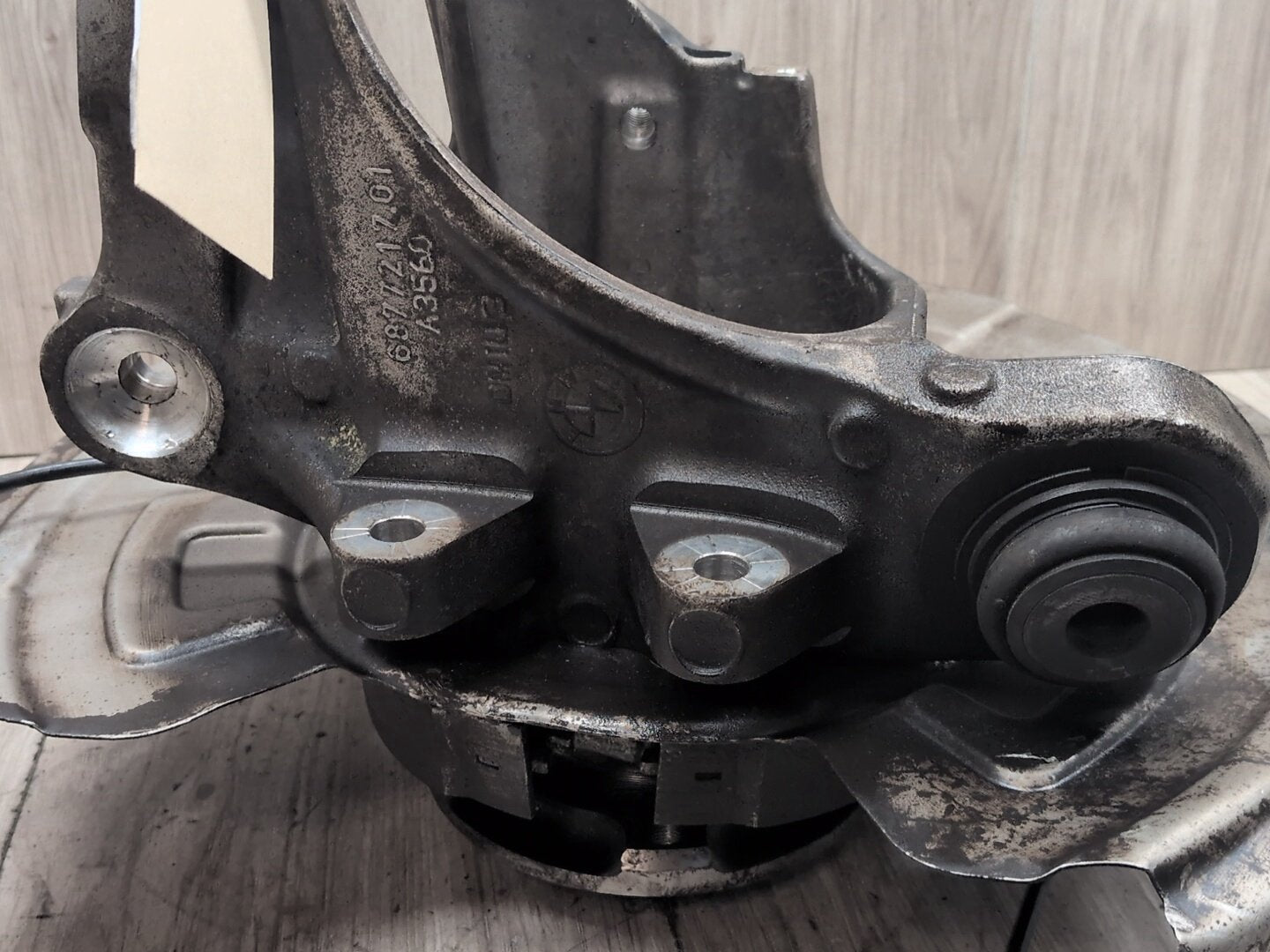 2014 - 2018 BMW X5 F85 Rear Left Driver Control Arm Knuckle Knee Assembly 6877217 S63B44T2