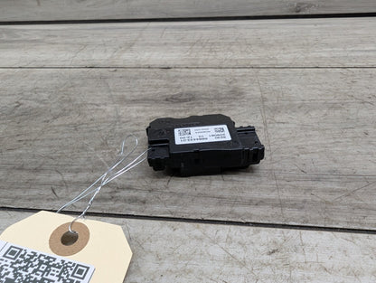 2019-2026 BMW X5 G05 Steering Wheel Control Module 6884433