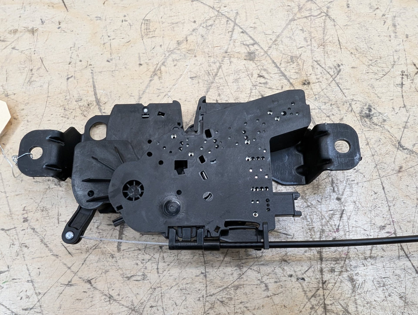 OEM BMW F44 F90 G20 G22 G26 G30 G42 G80 G82 Trunk Lid Latch Lock Opener Actuator