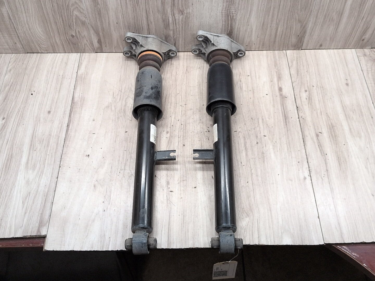 OEM BMW G20 330i Rear Left Right Driver Passenger Strut Shock Absorber SET
