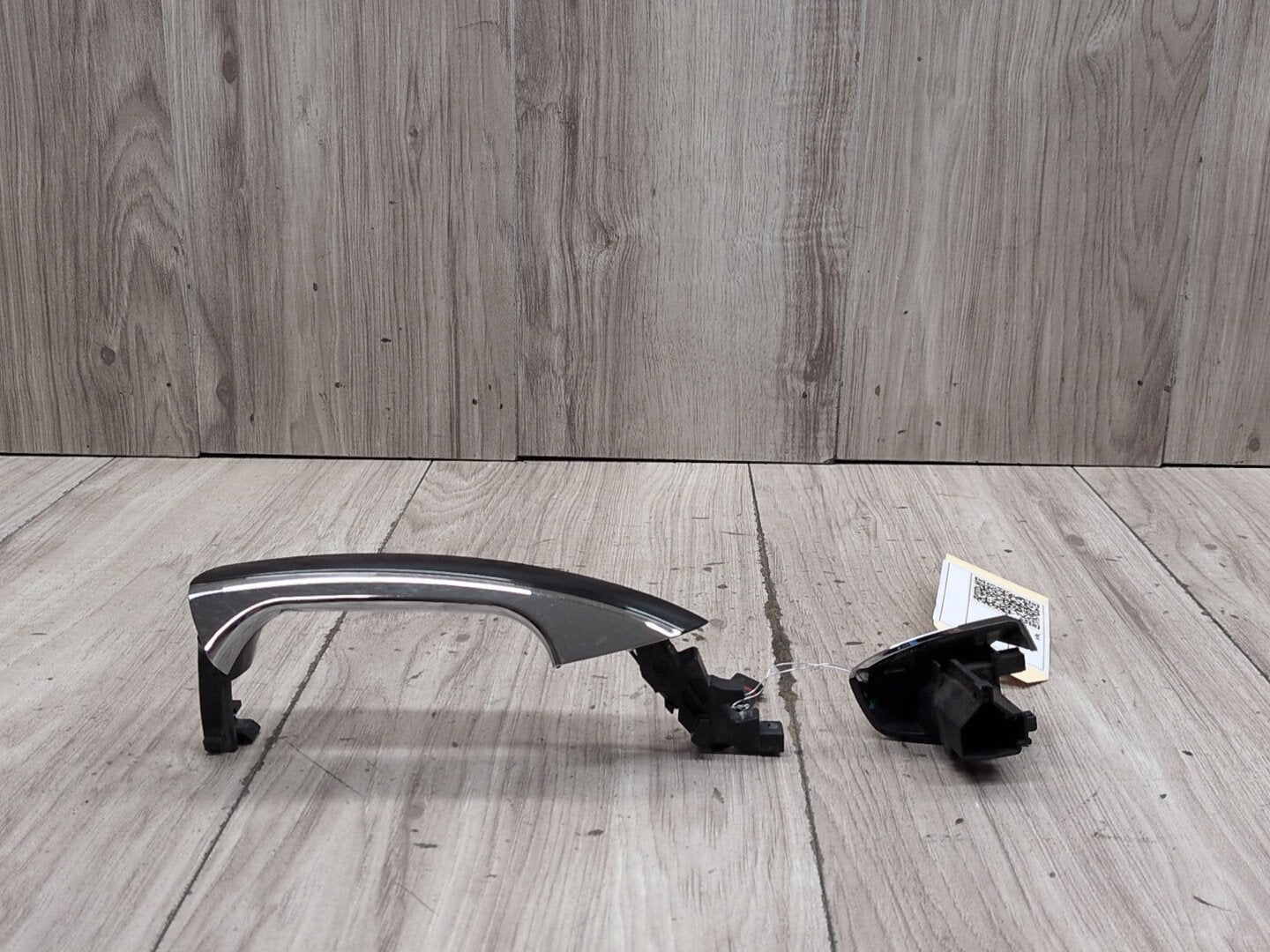2009-2012 Mercedes-Benz E550 W212 Front or Rear Left Driver Exterior Door Handle w/ Comfort Access OEM