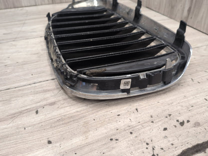 2016-2019 BMW 740Li G12 Front Left Upper Bumper Cover Kidney Grille 7357011 OEM