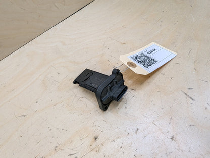 2012-2018 BMW 328i F30 Maf Air Flow Mass Sensor 8506408