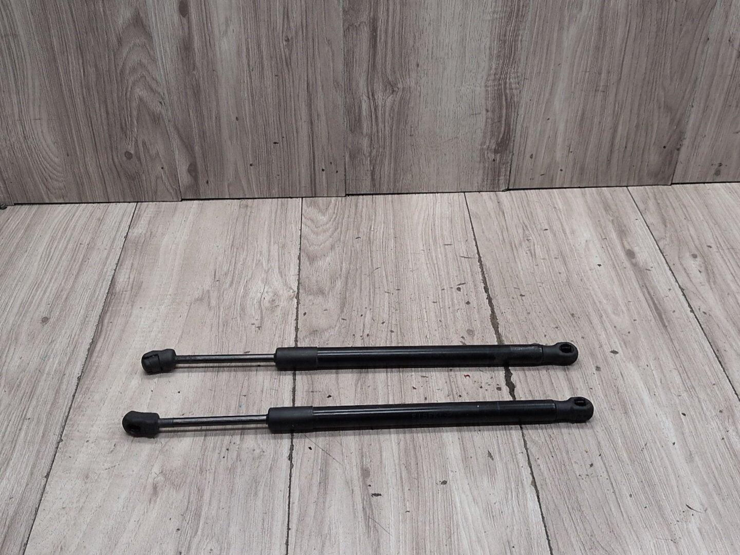 2015-2018 BMW X5 F85 Left Right Hood Bonnet Gas Strut Shock Supports SET 7294524