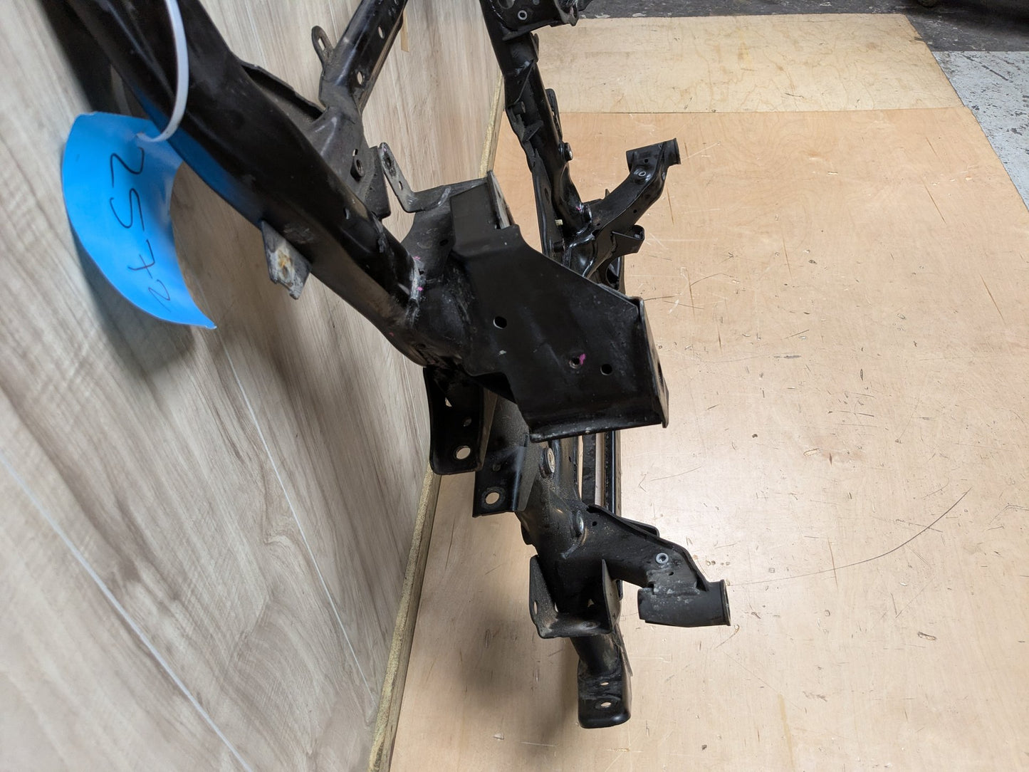 2015 - 2019 BMW X6 F86 Front Axle Support Crossmember Subframe 6866690 S63B44T2