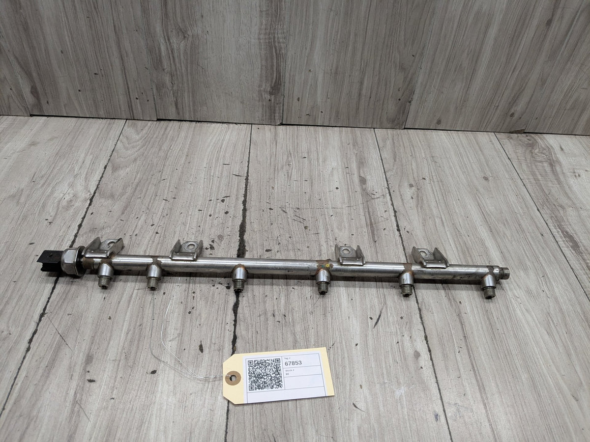2007-2013 BMW E92 335i N54B30A Engine Motor Fuel Injector Rail Line 4548603