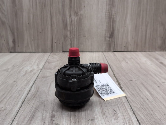 *OEM BMW G01 G05 G20 G22 G30 G42 G80 G82 G83 M3 M4 Engine Auxiliary Water Pump