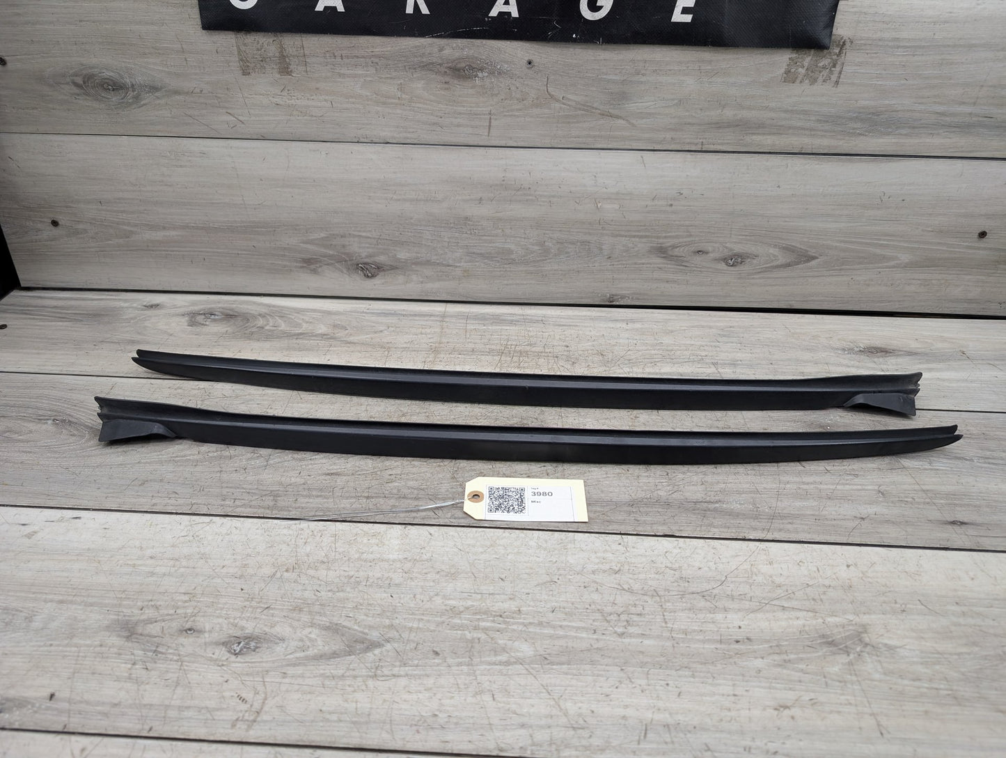 2019 - 2026 BMW 330i G20 Front Left Right Side Windshield Drip Trim Molding SET 7427874 B46B20O1