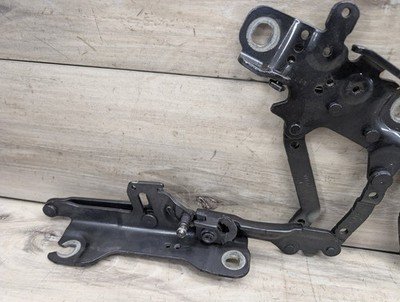 OEM BMW F22 F23 F30 F32 F33 F36 F80 F82 F83 F87 Left Right Side Hood Hinges PAIR