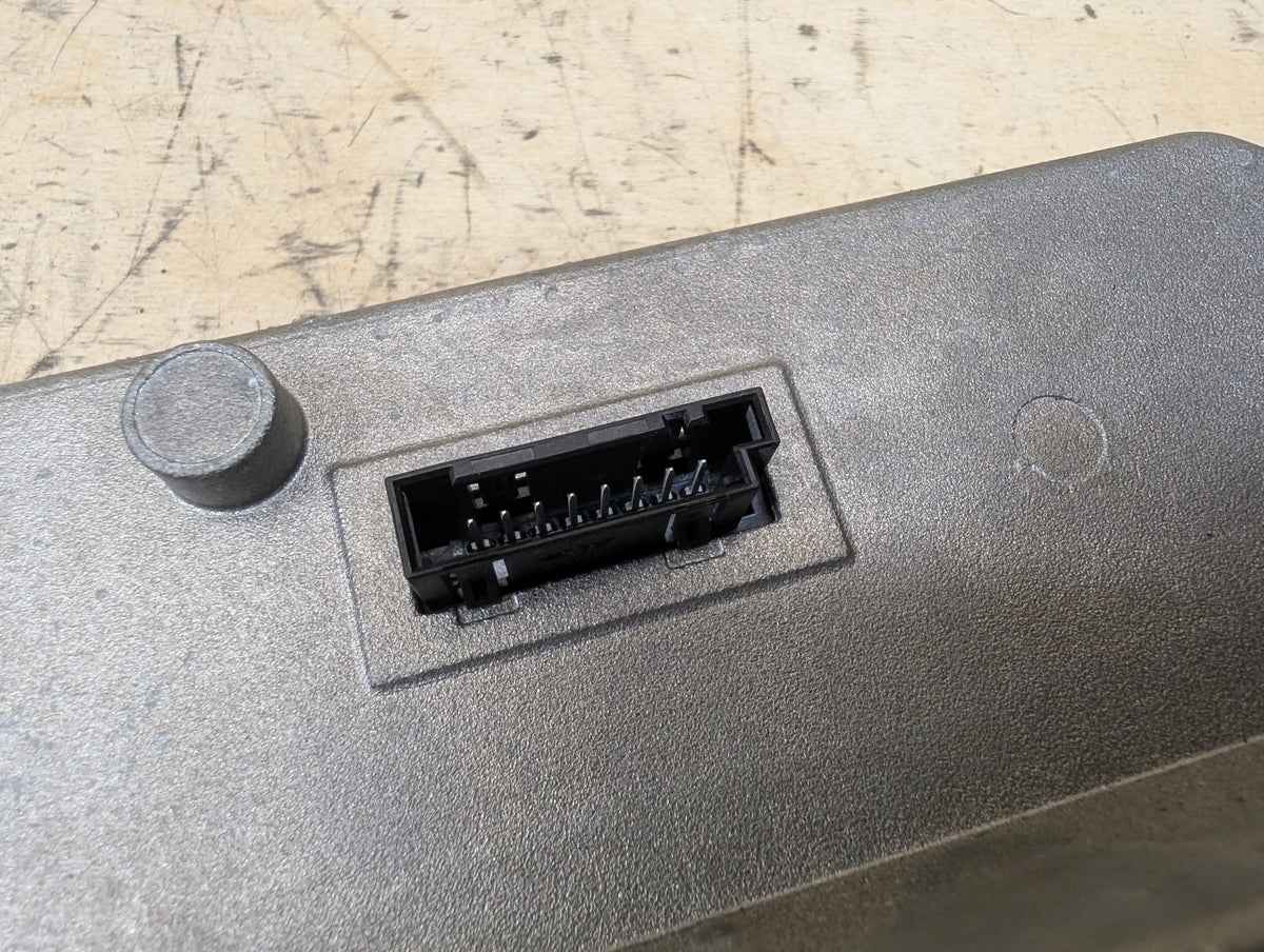 2016-2019 BMW 740i G12 PCU Power Voltage Module 9391480 OEM