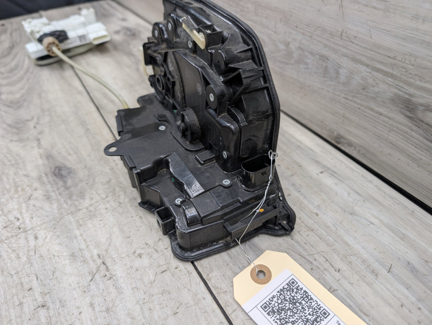 2014 - 2018 BMW X5 F15 Rear Left Driver Door Latch Lock Actuator w/ Soft Close 7281955 N63B