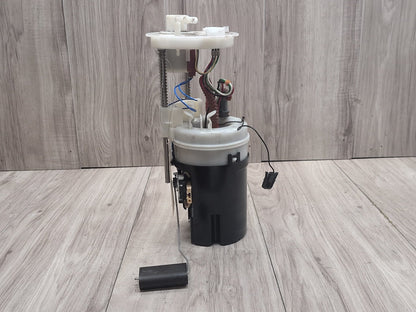 2015 - 2019 BMW X6 F86 Fuel Gas Tank Sending Unit Assembly 7180103 S63B44T2