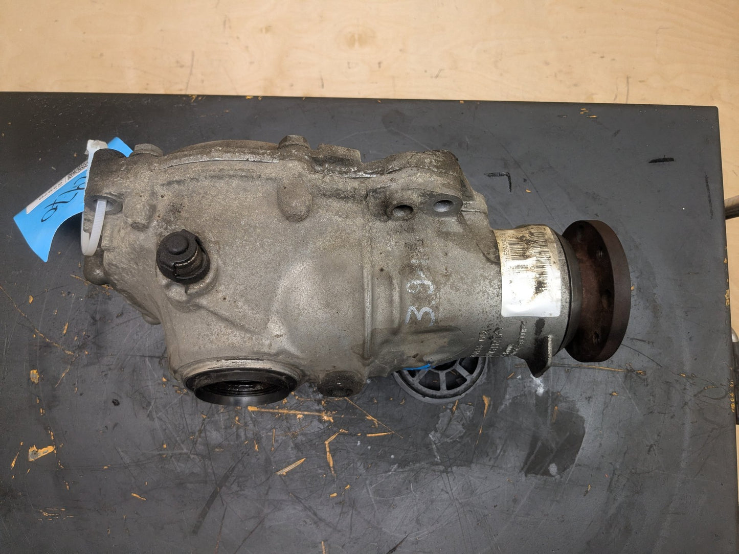2006-2011 BMW 328i E90 Front Axle Carrier Differential 7601770