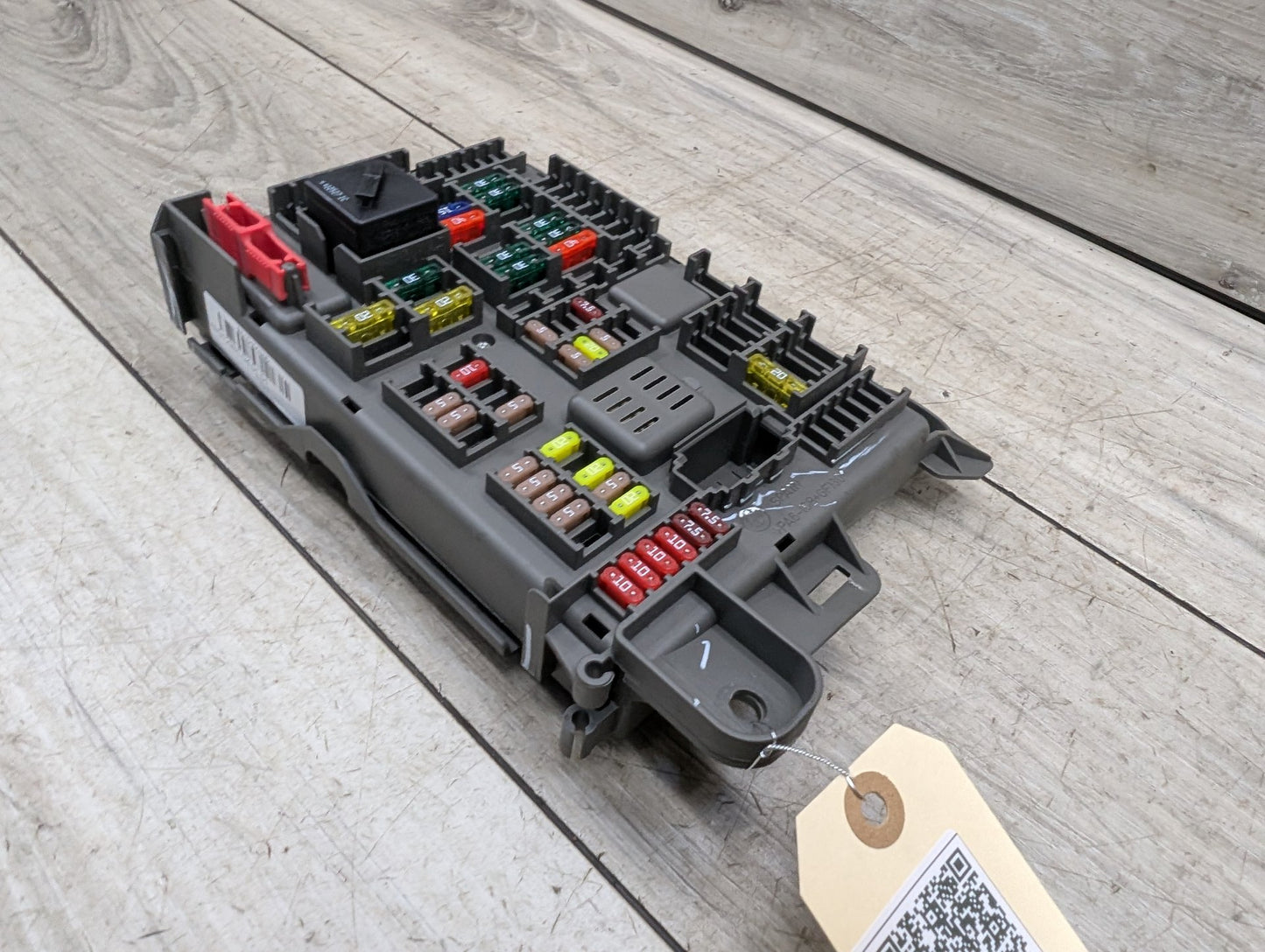 2007-2013 BMW X5 E70 Rear Power Distribution Fuse Box 6931687