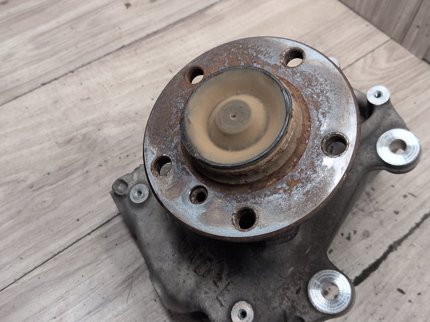 OEM BMW F32 F33 F36 RWD Front Left Driver Hub Spindle Carrier Knuckle Bearing