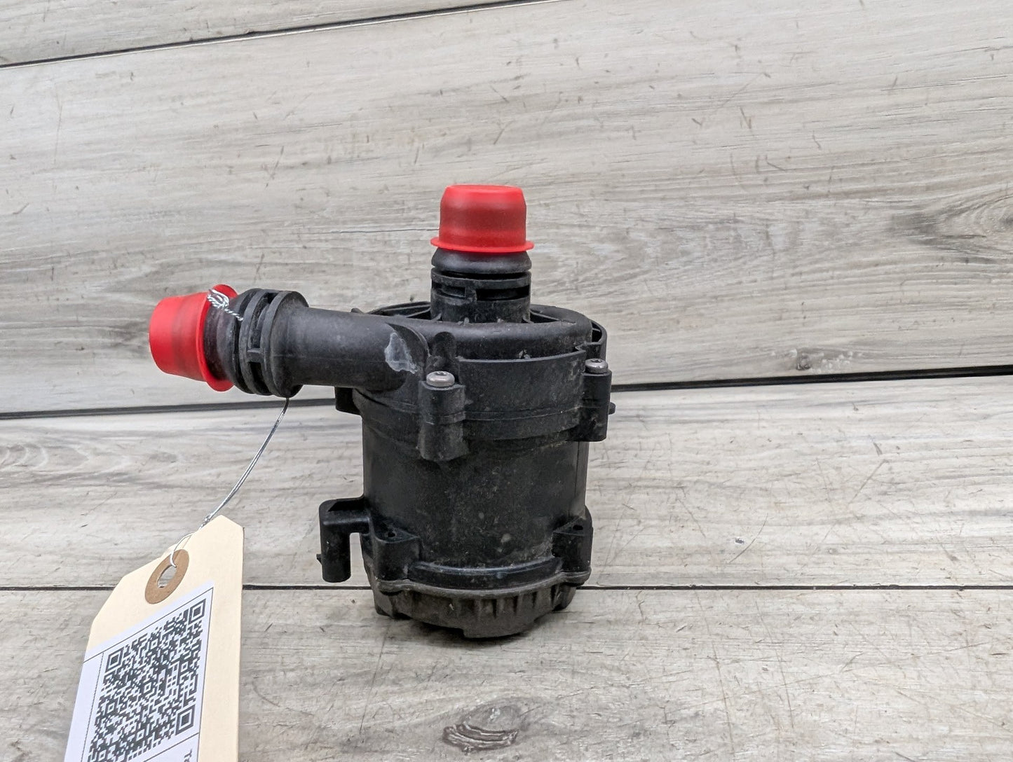 BMW G30 530i B46B20O0 Engine Motor Cooling Auxiliary Water Pump 2441779