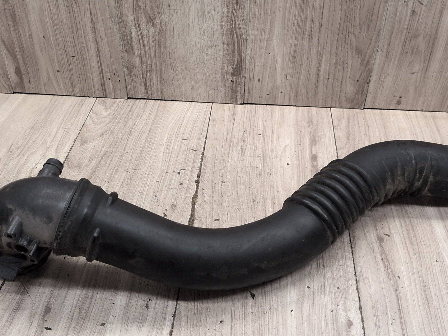2012-2018 BMW F30 320i N20B20U0 Engine Motor Turbo Charger Tube Pipe 7597592