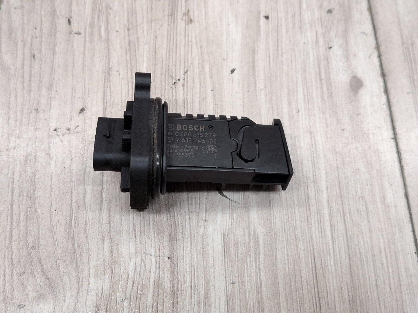12-16 OEM BMW F22 F30 F32 F33 F36 M2 MAF Mass Air Flow Sensor Meter Engine N55