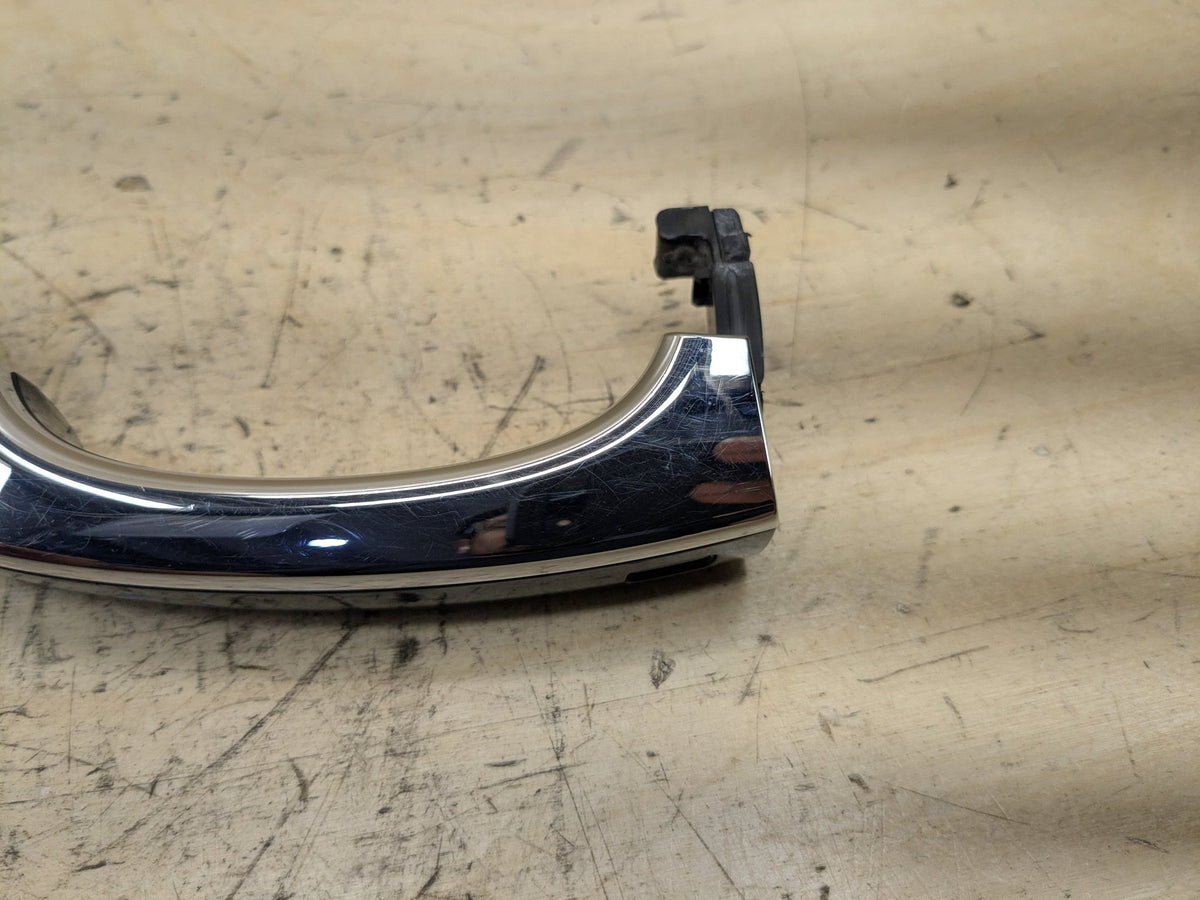 2012-2018 Audi A6 C7 Left Driver Door Handle w/ Comfort Access 4H0837205C OEM