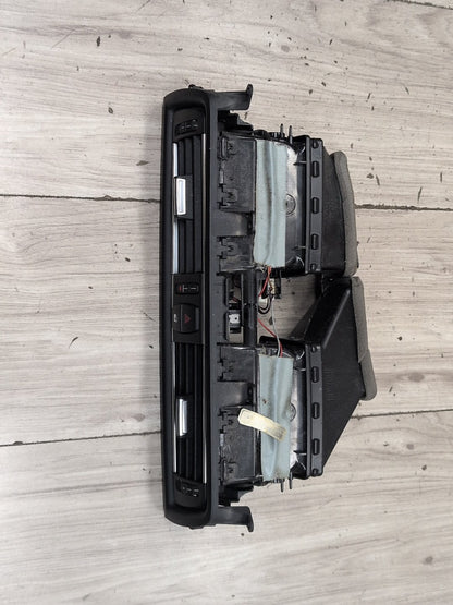 2012-2018 BMW M6 F06 Dashboard Dash Board Middle Center Air Vent 9197486