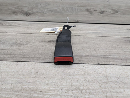 OEM BMW F90 M5 G30 530 540 M550 Rear Center Middle Seatbelt Seat Belt Buckle