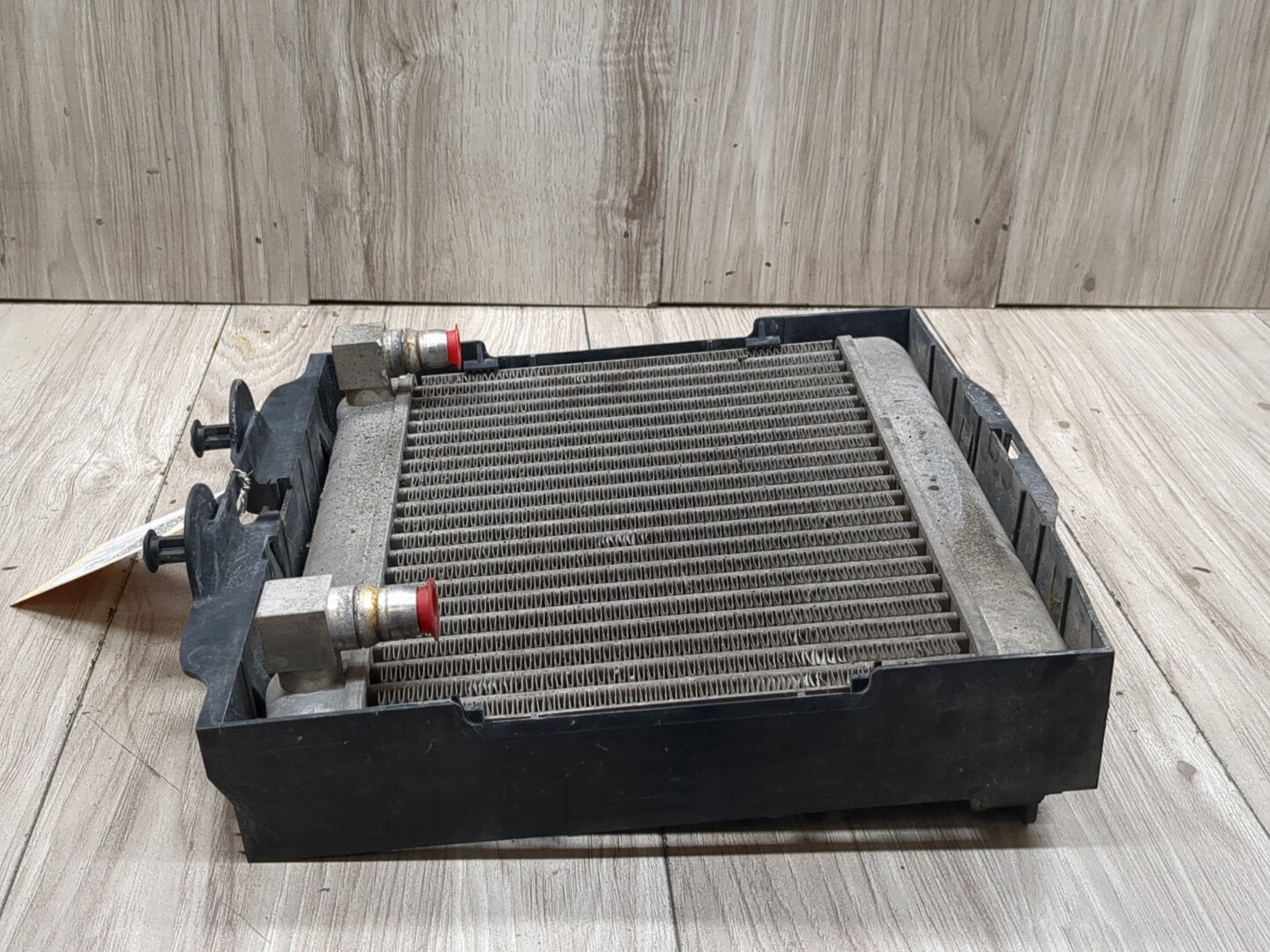 OEM BMW F02 F06 F10 F13 535 550 Front Right Passenger Auxiliary Coolant Radiator
