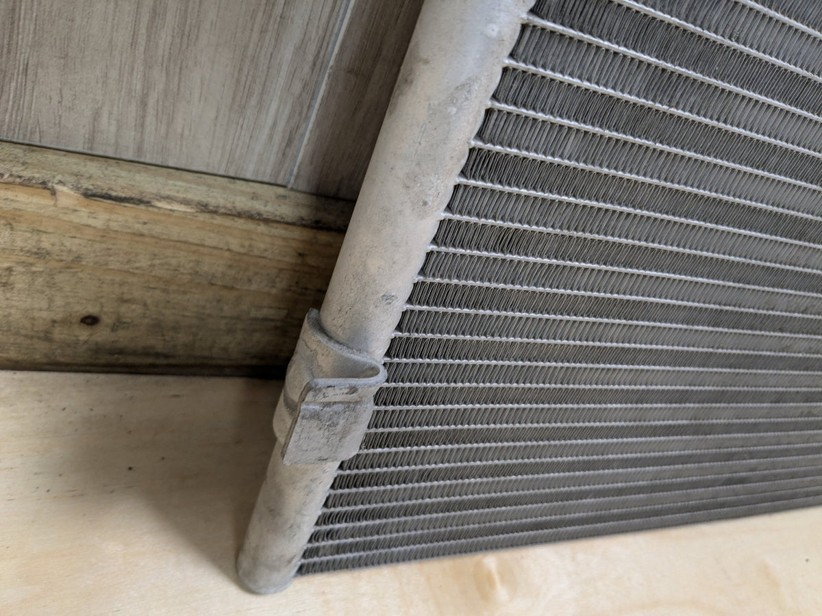 2017-2023 BMW M550i G30 Cooling Condenser 9364255 OEM