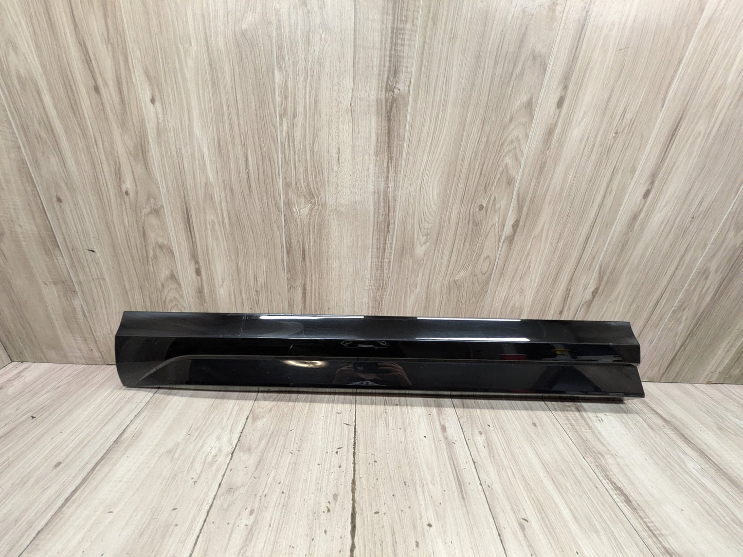 16-18 OEM Audi Q3 8U- Left Driver Side Skirt Rocker Panel Black PN: 8U0853959D