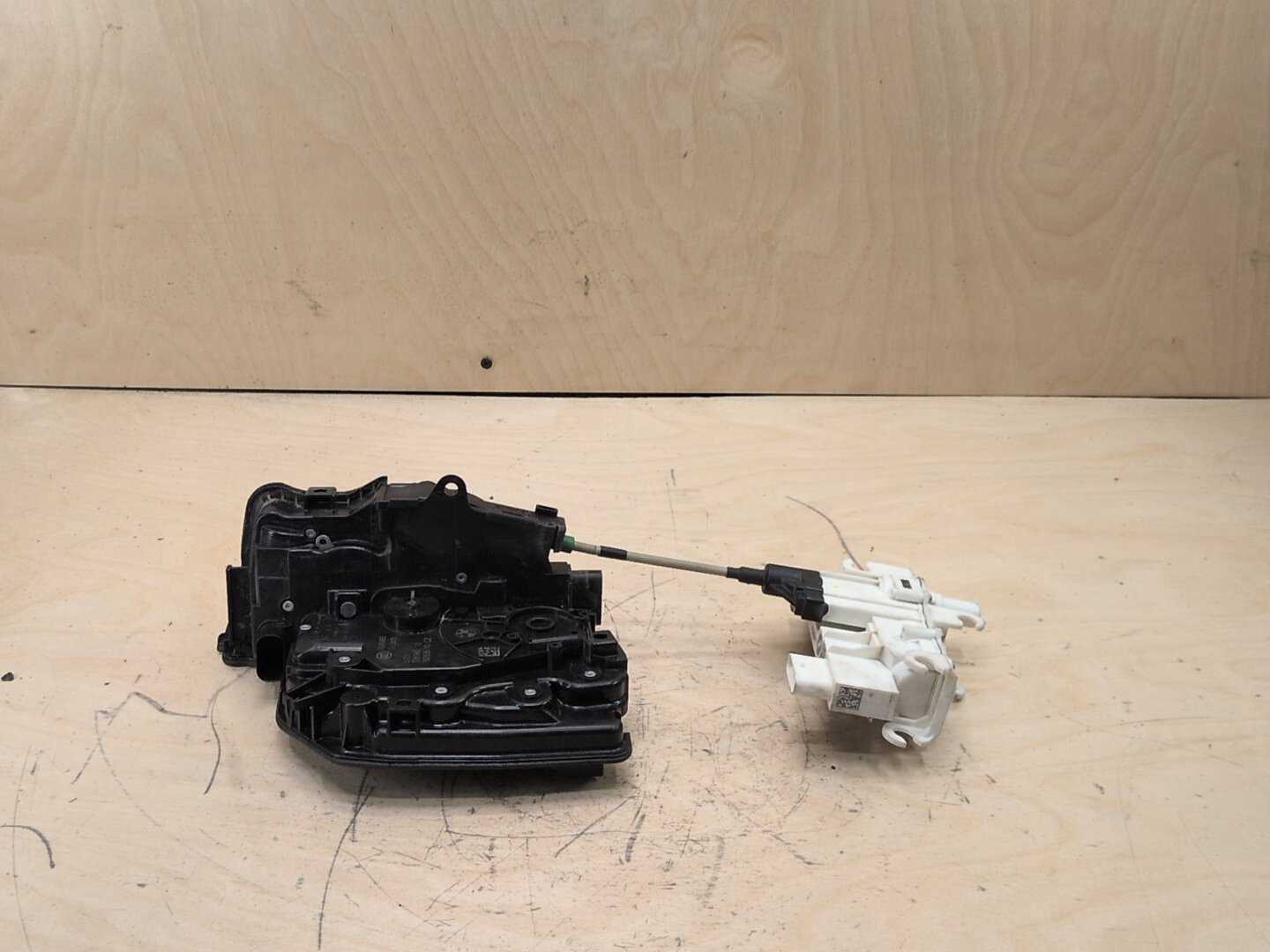 2016-2022 BMW 750i G12 Front Left Driver Door Latch Lock Actuator w/ Soft Close 7281945