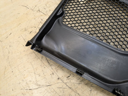 2018-2023 BMW M550i G30 Right Passenger Side Cowl Cover 7388716 OEM