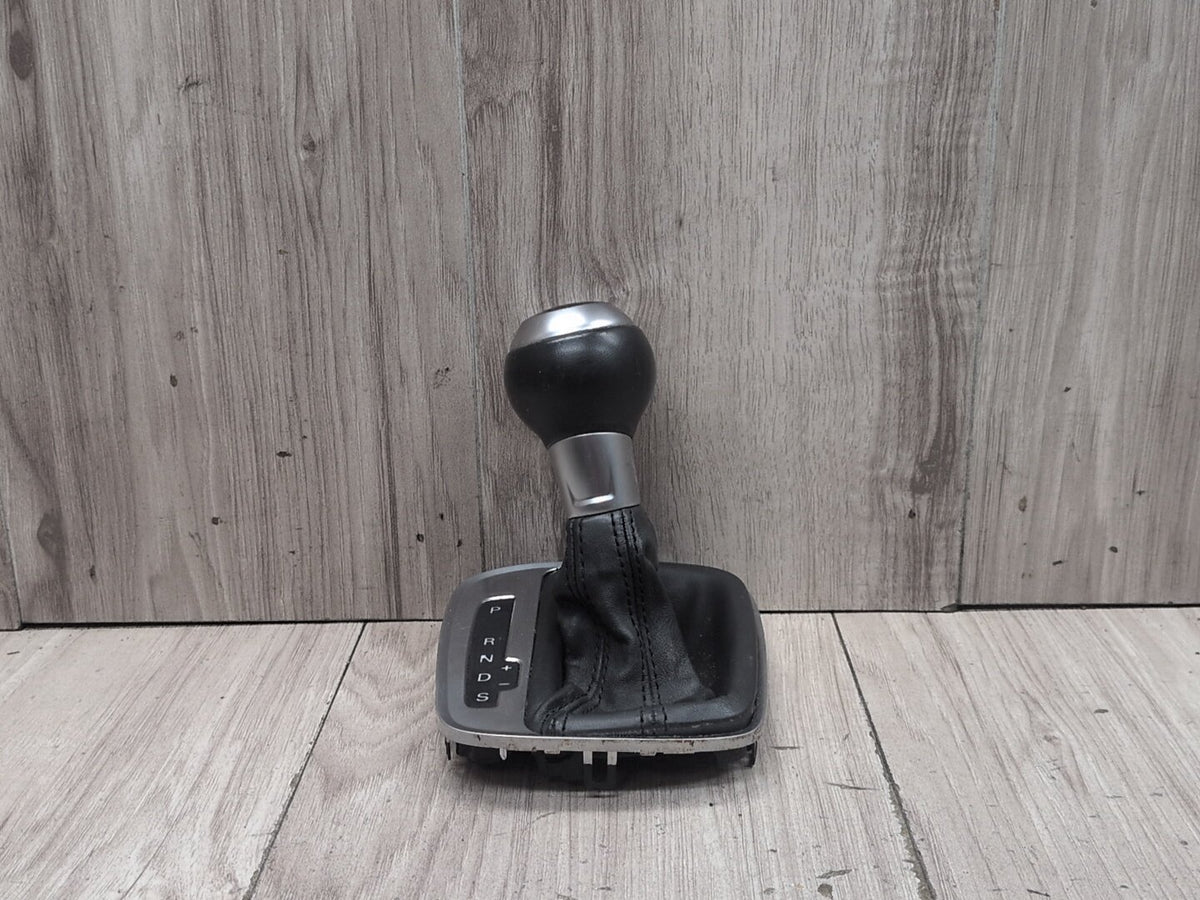 2015-2018 Audi Q3 8U Gear Selector Controller Shifter Knob Panel Assembly 8P1713463A