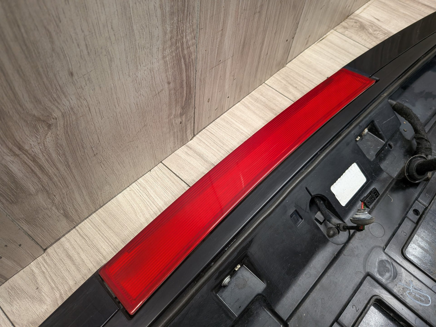 14-18 OEM BMW F15 X5 Rear Door Liftagte Spoiler Wing Molding Brake Light Panel